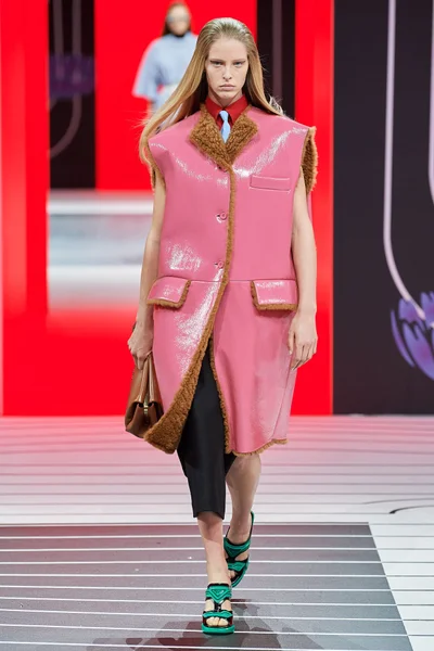 Look 41
